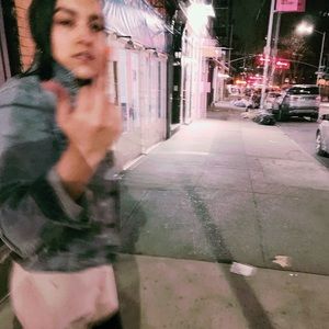 Meet your Posher, Stephanie